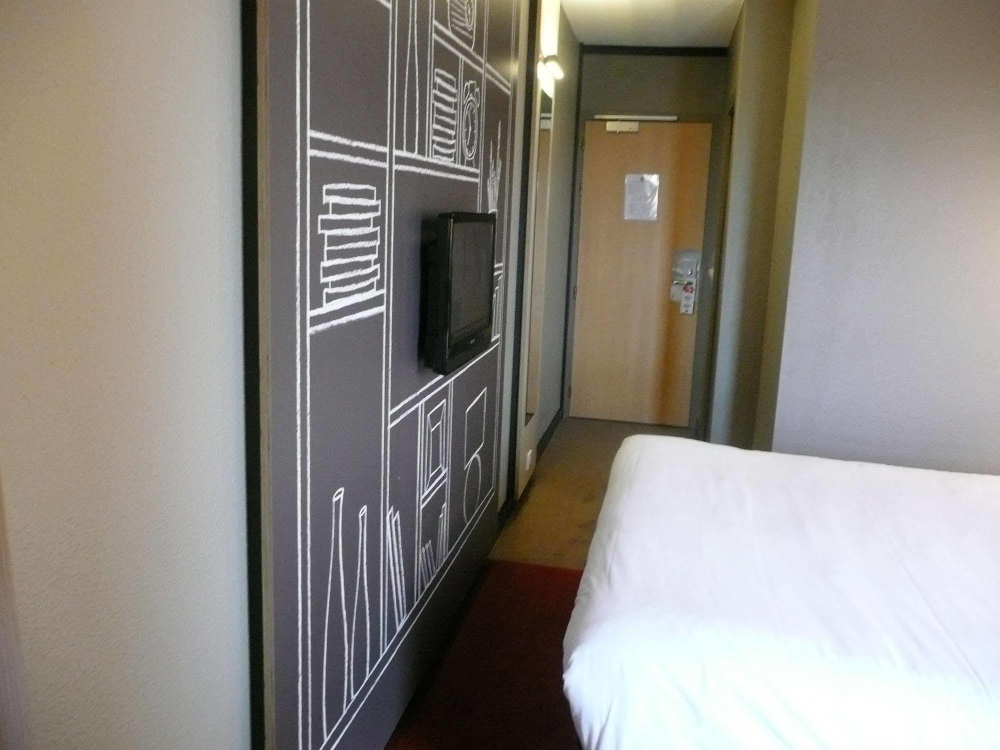 Ibis Saint Brieuc